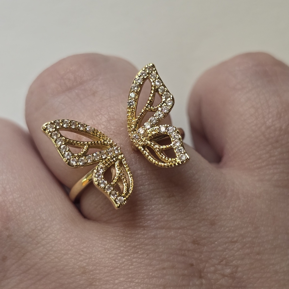 Gold Butterfly Ring Size 8